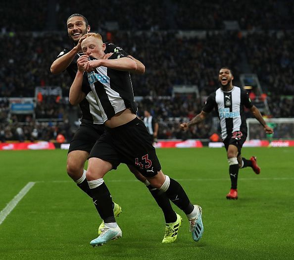 5 most memorable Premier League debuts of 2019