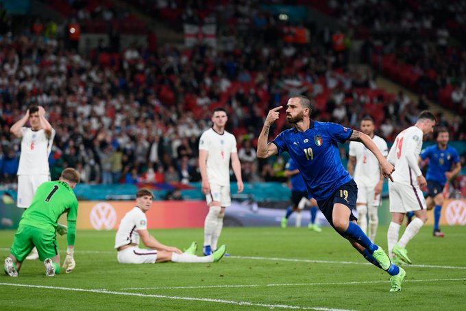 Leonardo Bonucci (34 years and 71 days) has now become oldest player to score in a EURO final, (record previously held by Bernd Hölzenbein at 30 years and 103 days)